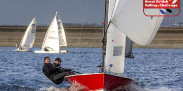 Tom Gillard and Rachael Gray (Merlin) win Datchet Flyer